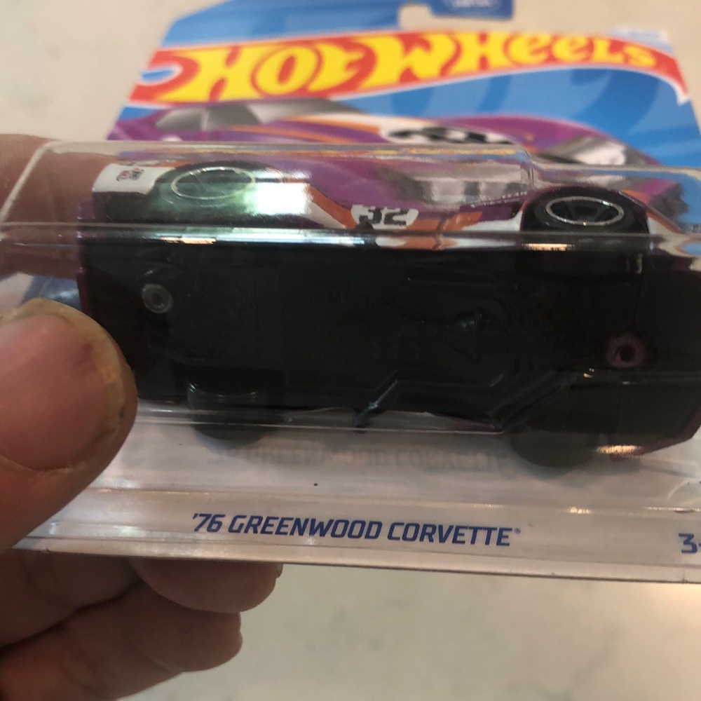 Purple 76 Greenwood Corvette Toy Car - Picture 6 of 7